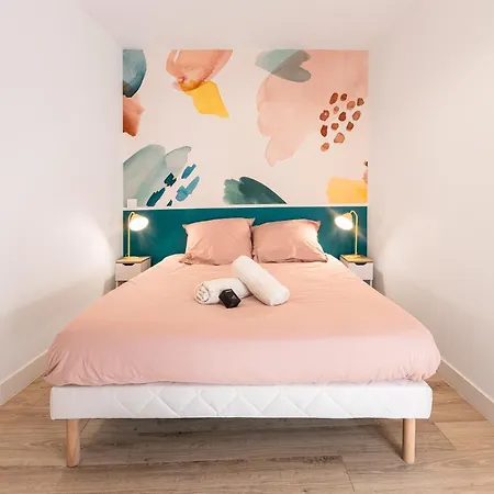 La Mancelle - 6 Personnes - Plein Coeur Du Mans