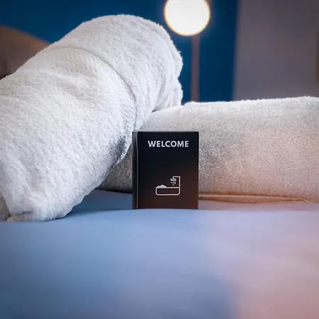 La Mancelle - 6 Personnes - Plein Coeur Du Mans לה מאנש