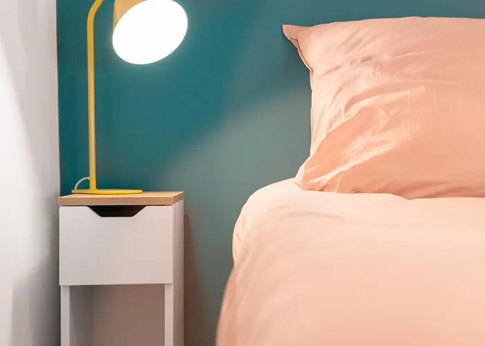 Nyaraló La Mancelle - 6 Personnes - Plein Coeur Du Mans *